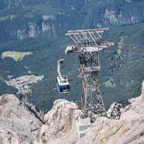 A gondola of the Tiroler Zugspitzbahn cable car | © Tiroler Zugspitz Arena/Nikola Radovic