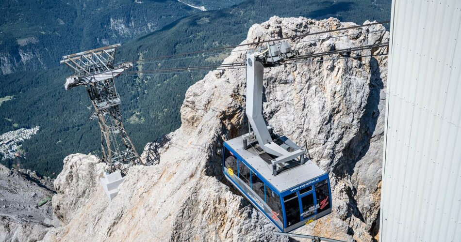 A gondola of the Tiroler Zugspitzbahn cable car | © Tiroler Zugspitz Arena/Nikola Radovic