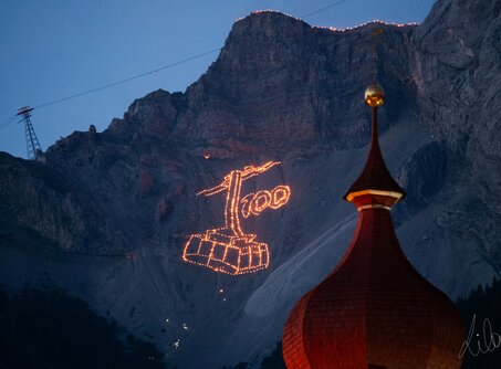 Mountain bonfire | © LiLa Tirol