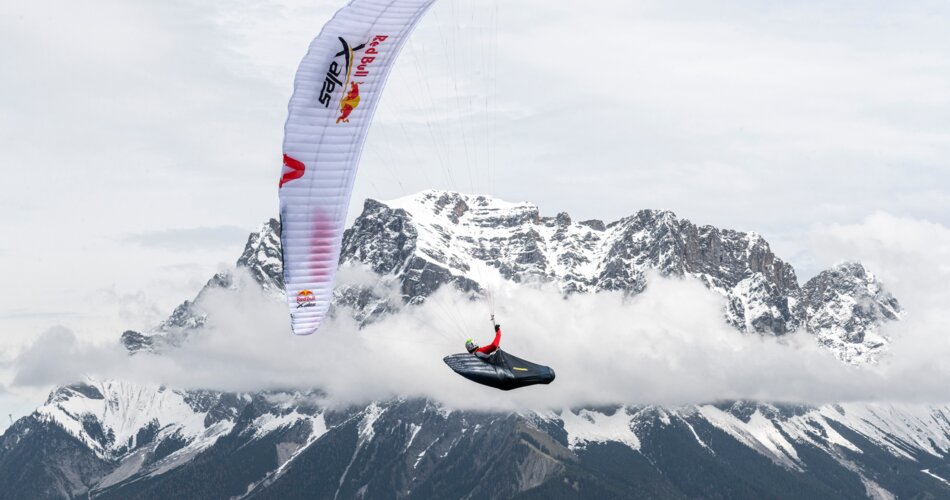 Red Bull X-Alps | © zooom/Felix Woelk