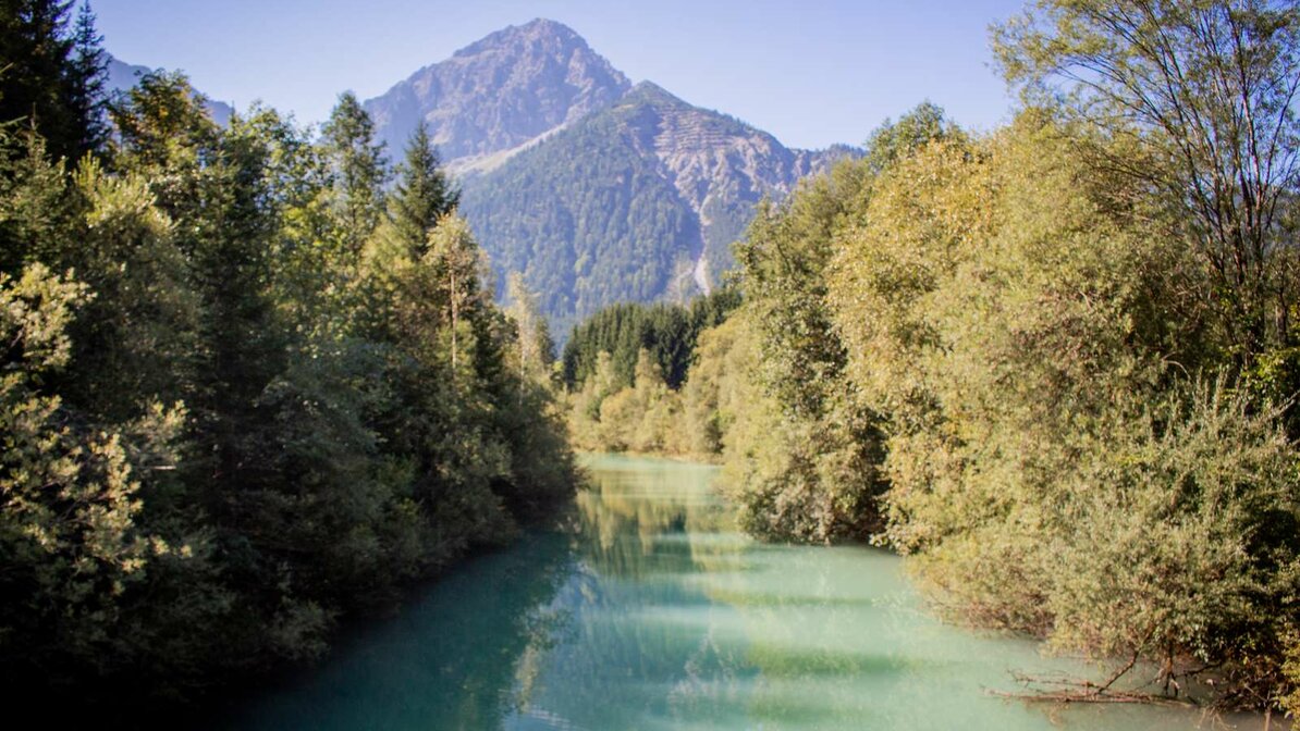 Ein Fluss und ein Berg | © Tiroler Zugspitz Arena