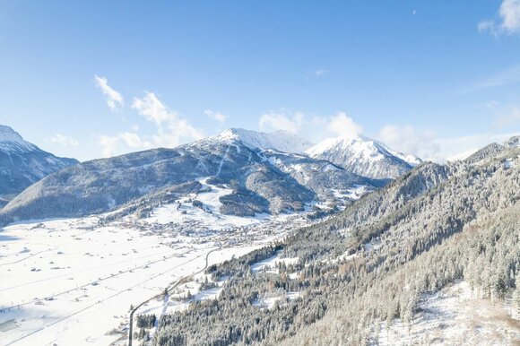 Lermoos and Grubigstein from above | © Tiroler Zugspitz Arena