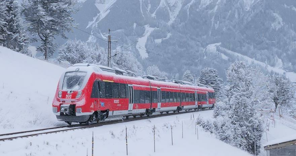 Train in the snow | © DB-Regio