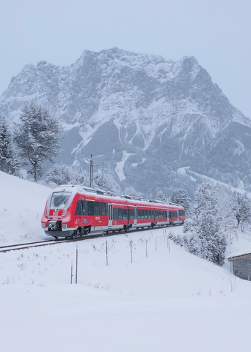 Train in the snow | © DB-Regio
