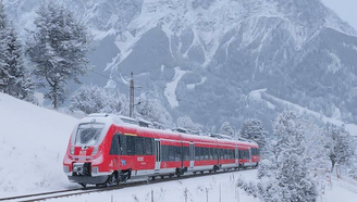 Train in the snow | © DB-Regio