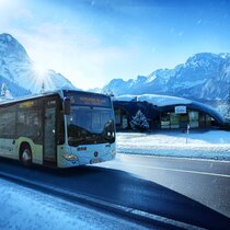 Bus with winter landscape | © Tiroler Zugspitz Arena/Valentin Schennach