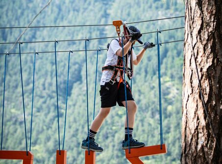 Man on the rope | © Tiroler Zugspitz Arena/Nikola Radovic