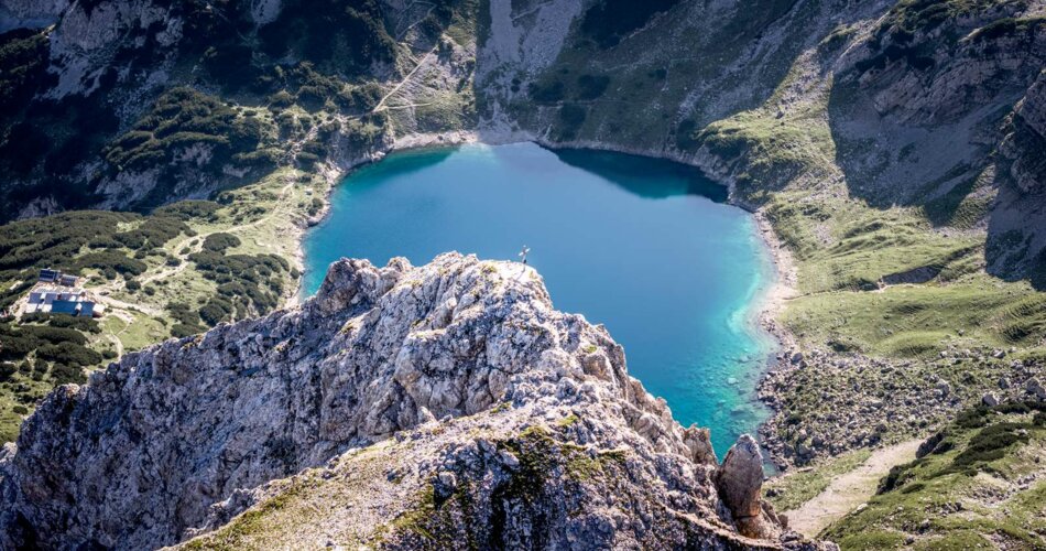 Lake with mountains | © Tiroler Zugspitz Arena/Valentin Schennach