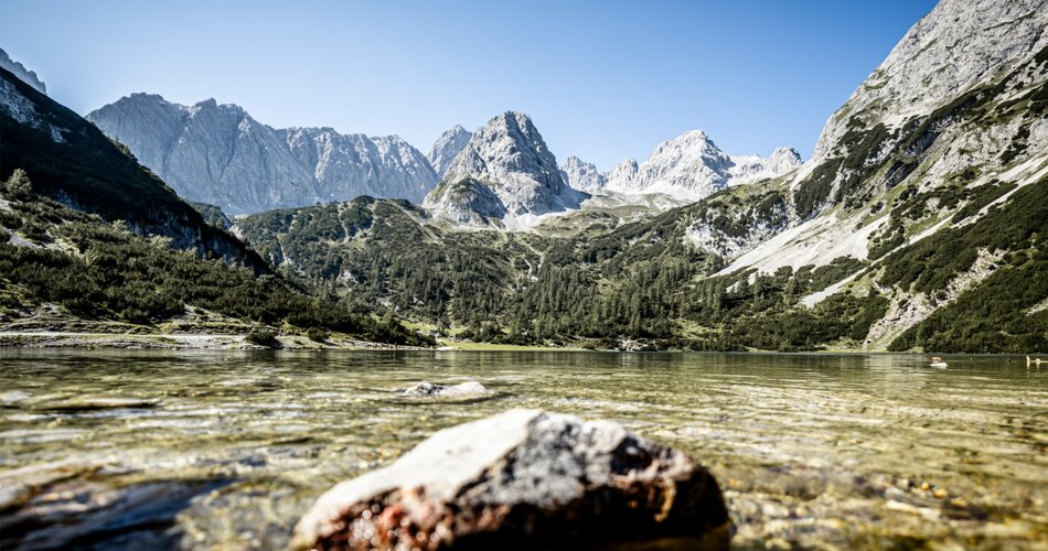 Lake in the mountains | © Tiroler Zugspitz Arena/Valentin Schennach