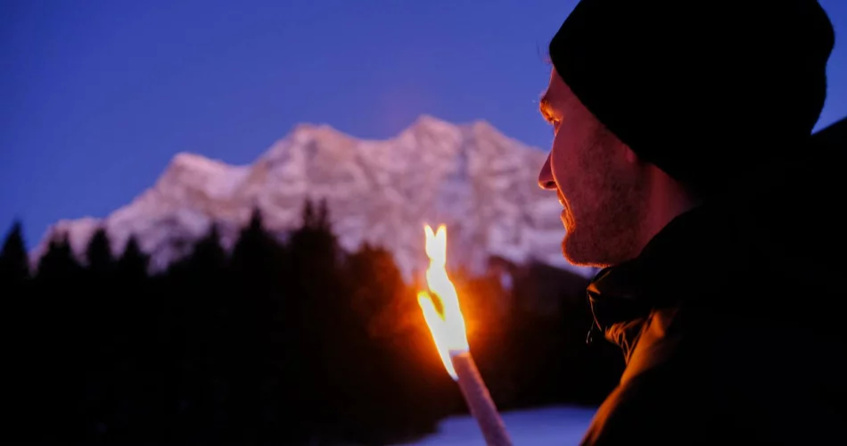 Nahaufnahme eines Mannes | © Tiroler Zugspitz Arena/Oostenrijk TV