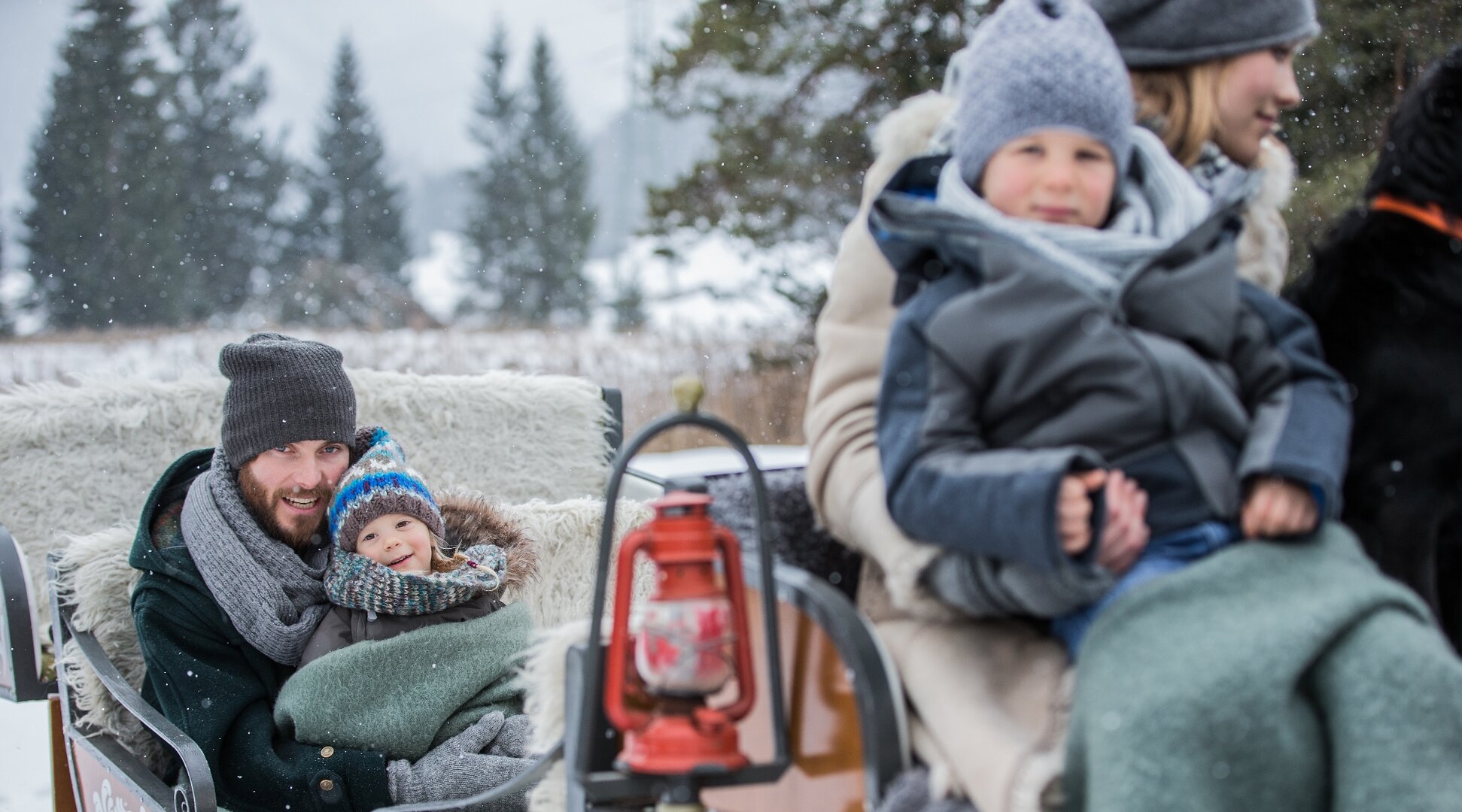 Romantic horse-drawn sleigh ride in the snow with the whole family | © Tiroler Zugspitz Arena/C. Jorda