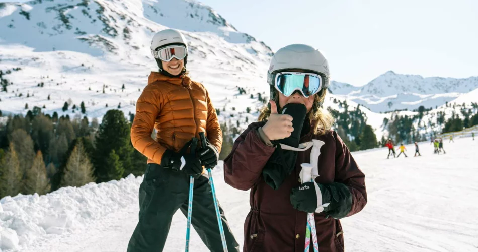 Zwei Skifahrer | © Tirol Werbung / Zangerl Rene