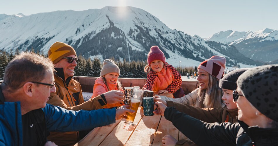 A family  | © Tiroler Zugspitz Arena/Sam Oetiker