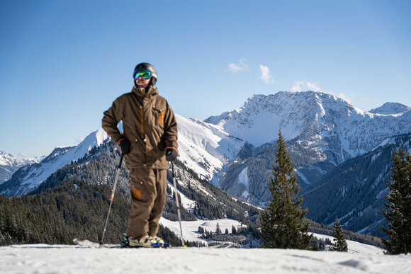 Skifahrer auf Piste | © Tiroler Zugspitz Arena