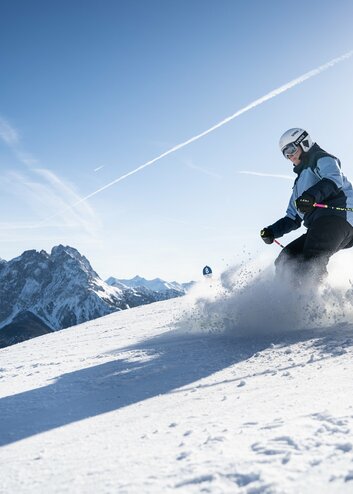 Skifahrer auf Piste | © Tiroler Zugspitz Arena