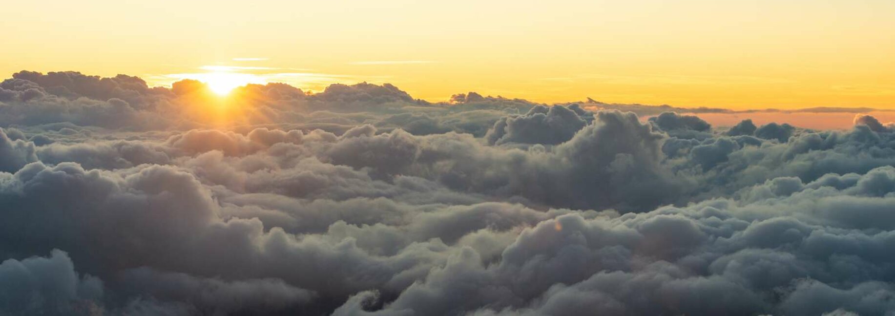 Clouds and the setting sun | © Tiroler Zugspitz Arena/Nikola Radovic